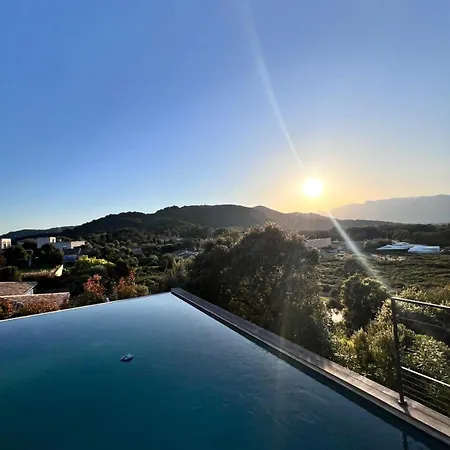 Villa Porra Avec Piscine 8 Pers Vue Montagne *