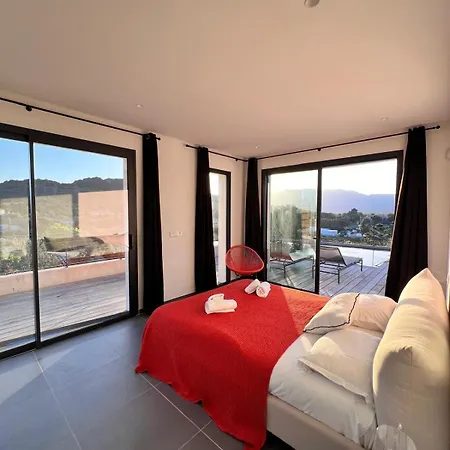 Porra Avec Piscine 8 Pers Vue Montagne Porto-Vecchio (Corsica)
